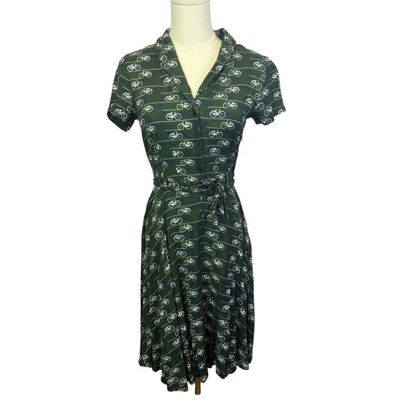 Circus Dresses & Skirts - Anthropologie circus Dress Bicycle Print button up with belt gree  Size 10